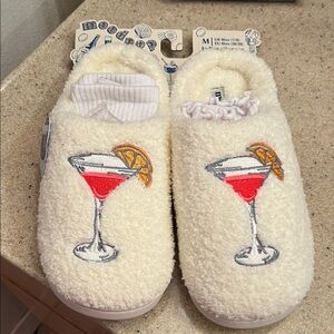 Cozy White Slipper Set with Cocktail Embroidery and 2 pairs of Socks
